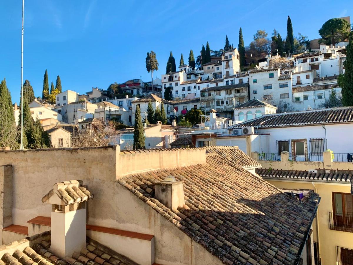 Santa Escolastica En Pleno Centro De Granada Exteriér fotografie